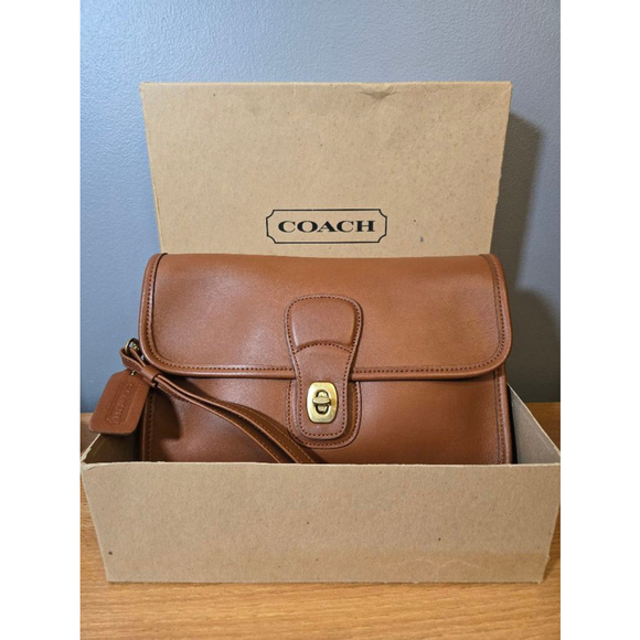 Vintage Coach Casual Clutch 9837 EUC w Box - Picture 10 of 16